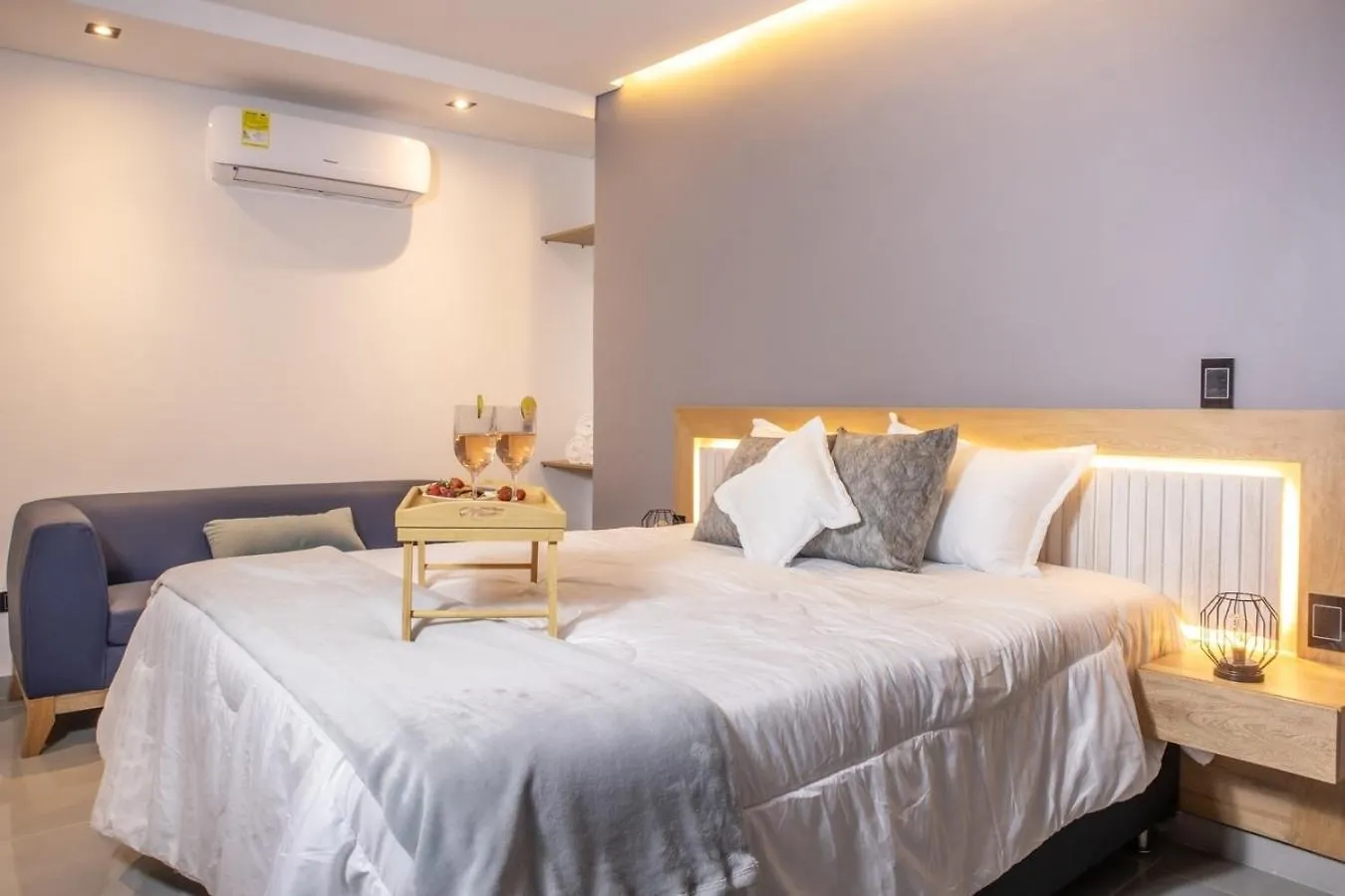 Chic Rosa Negra Aparta-Suite Your Peaceful City Escape Medellín