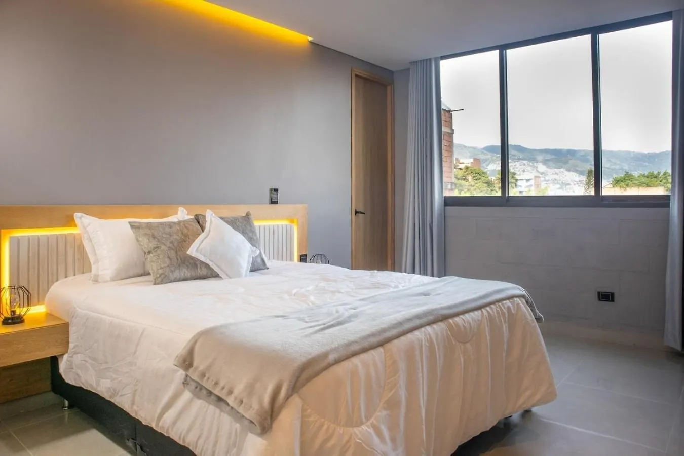 Lejlighed Chic Rosa Negra Aparta-Suite Your Peaceful City Escape Medellín